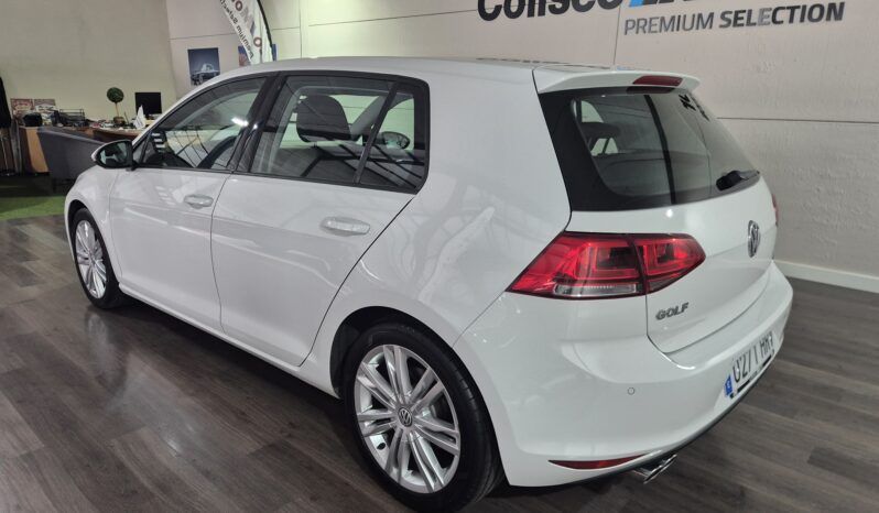 VOLKSWAGEN Golf Sport 2.0 TDI BMT DSG 2013 completo