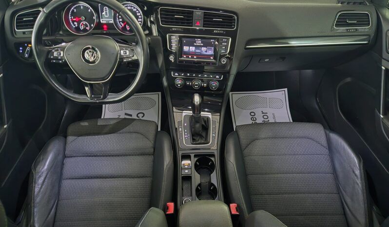 VOLKSWAGEN Golf Sport 2.0 TDI BMT DSG 2013 completo
