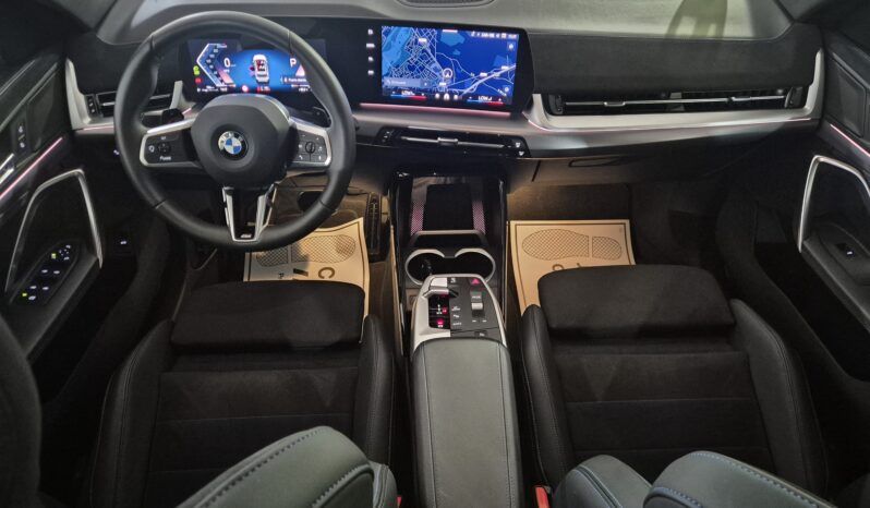 BMW X1 sDrive18d M SPORT 2025 completo