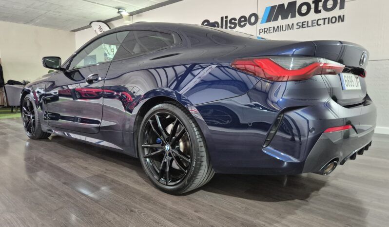 BMW Serie 4 430i Coupé M Sport 2022 completo